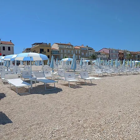 펜션 La Stella Marina *